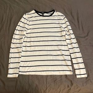 Black stripped long sleeve shirt